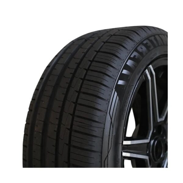 Waterfall 225/40R18 92W XL Unique UHP (Yaz) (2025)